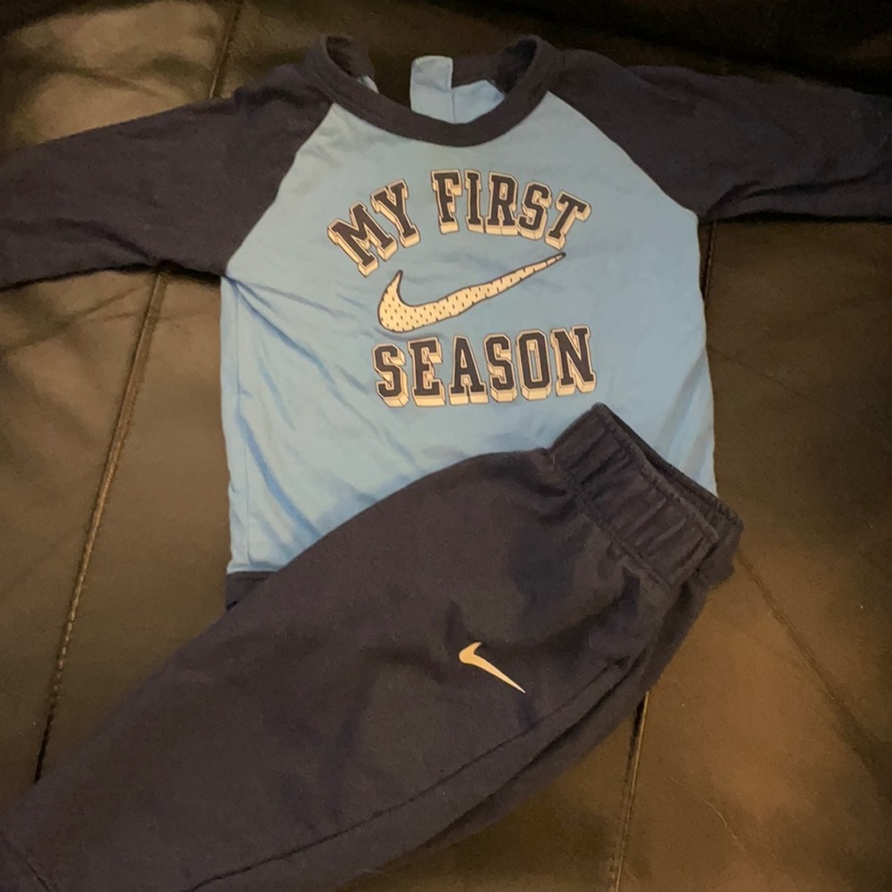 Nike outfit size 6m